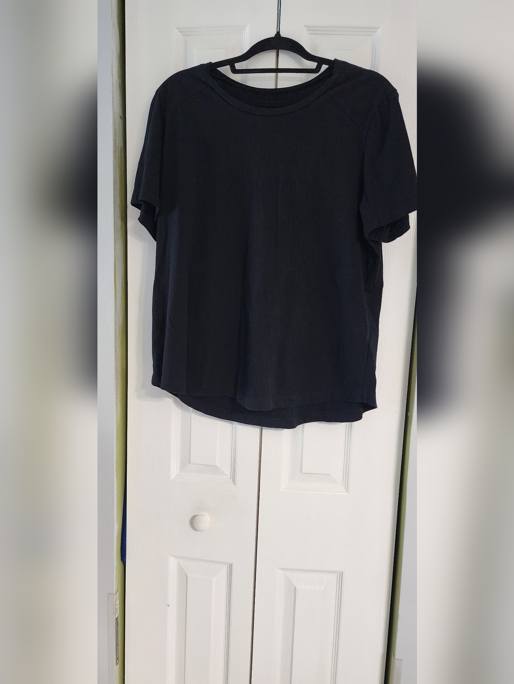 Seven7 Women's Black Short-Sleeve Crewneck Tee Size 2X
